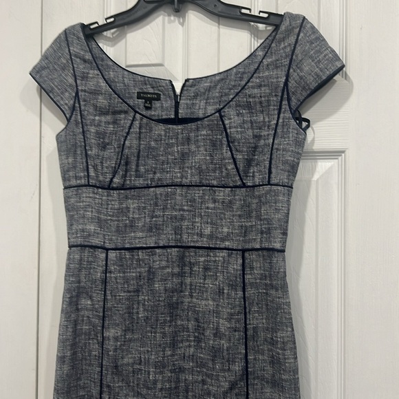 Talbots lined and cotton blend fully lined cap sleeve dress size 2 - Picture 6 of 8